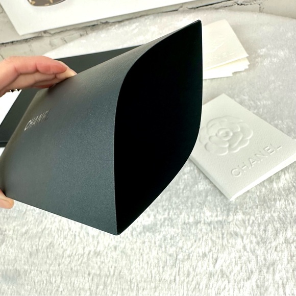 CHANEL Authentic White Mini Card and Black Envelopes FIVE SETS TOTAL - Picture 3 of 9